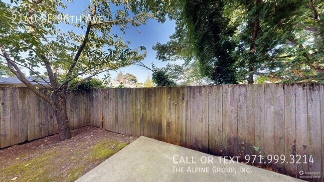 Building Photo - 2140 SE 96th Ave