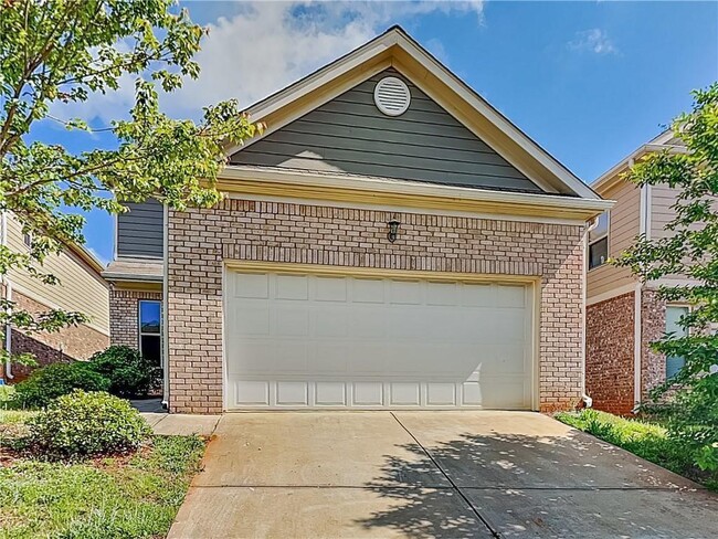 Building Photo - 157 Daisy Cir