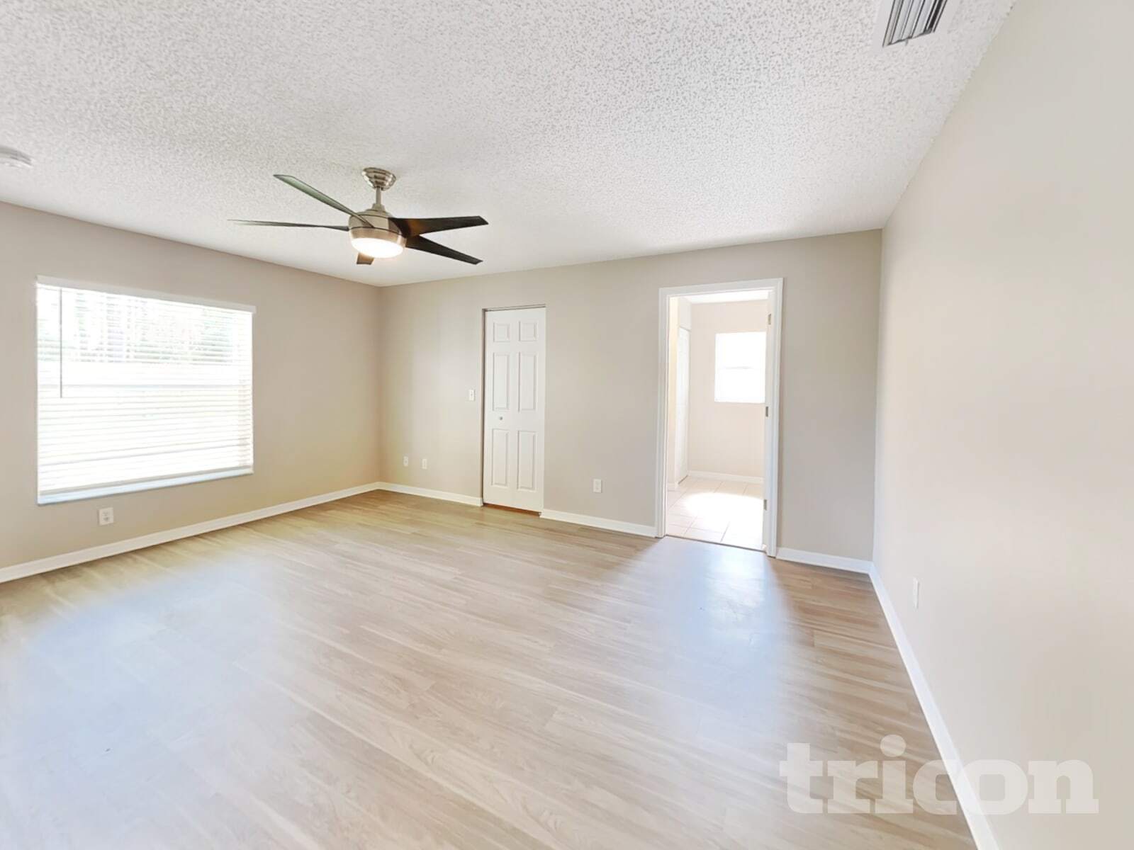 Building Photo - 95 Putter Dr