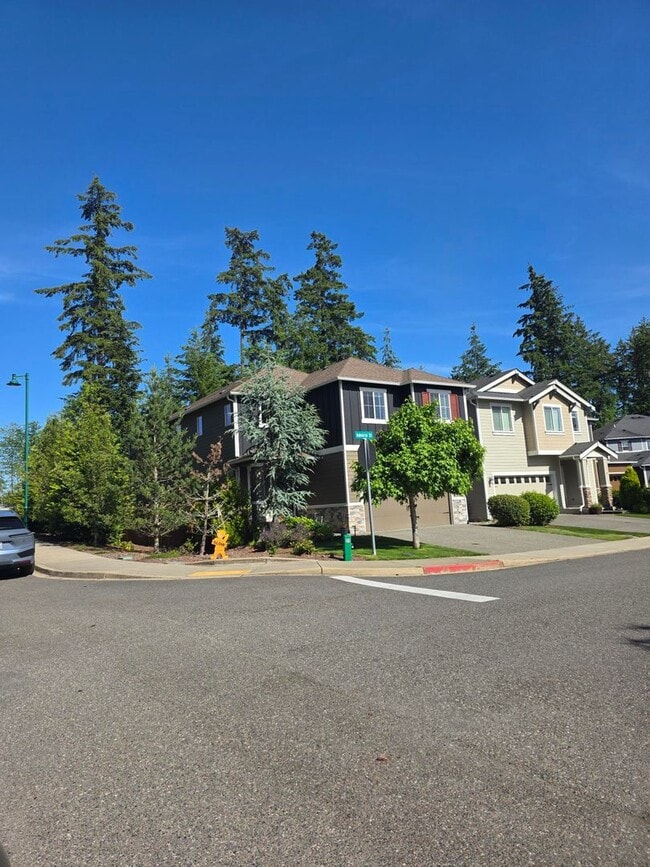 Building Photo - Gig Harbor McCormick Creek Phase 2 - 4 bedroom 3 bathroom 2831 sq ft well maintained home! Avail ...