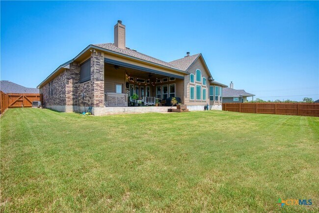 Building Photo - 4508 River Rock Rd
