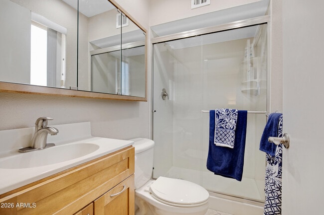 Building Photo - 1812 N McAllister Ave