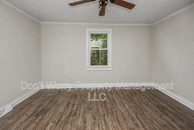 Building Photo - 4106 Lexwin Ave