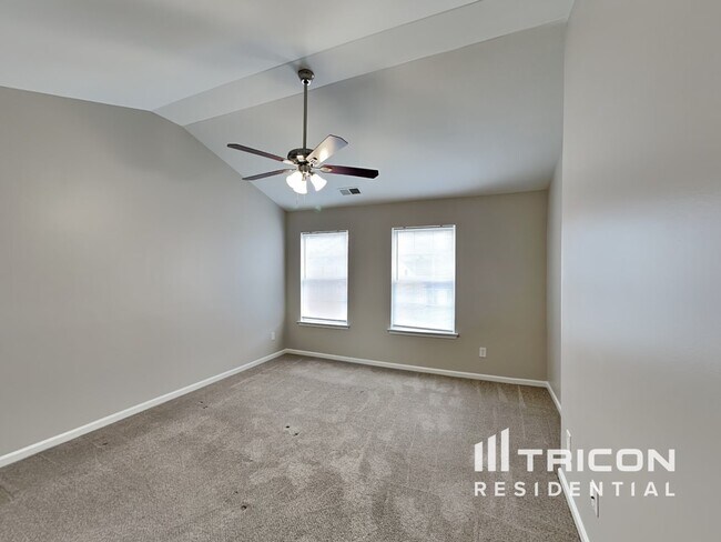 Building Photo - 106 Newport Dr
