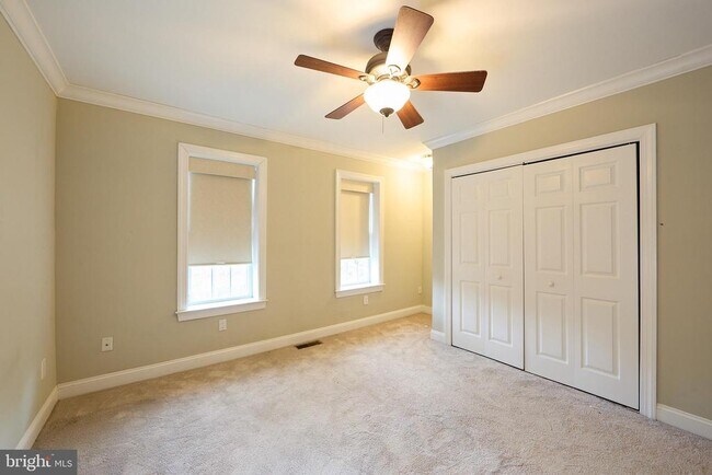 Building Photo - 423 N Orange St