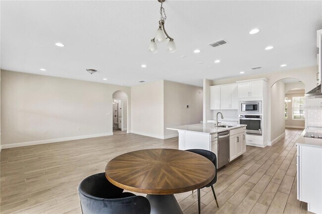 Building Photo - 8887 Sonoma Coast Dr