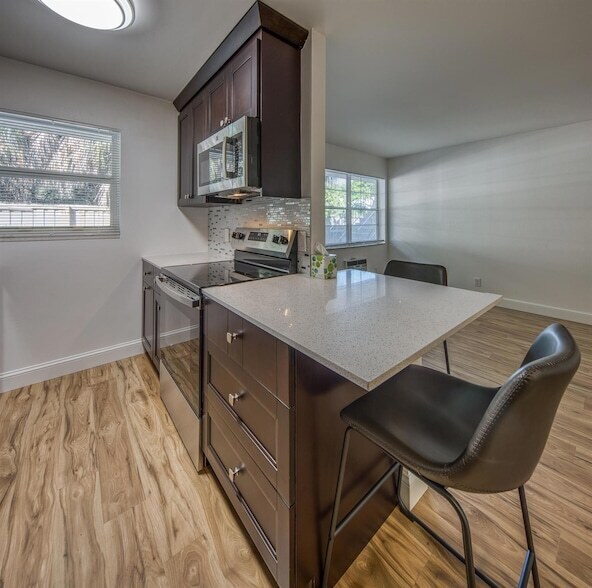 Building Photo - 417 N K St