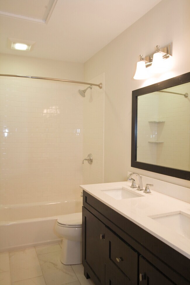 Building Photo - 658 Massachusetts Ave