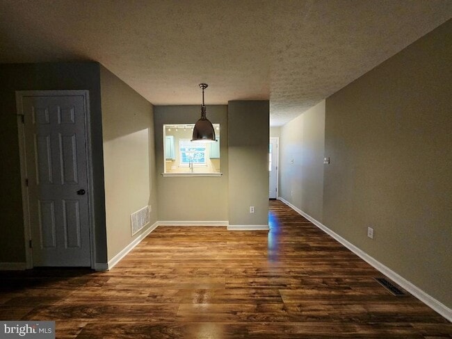 Building Photo - 2662 Limestone Ct