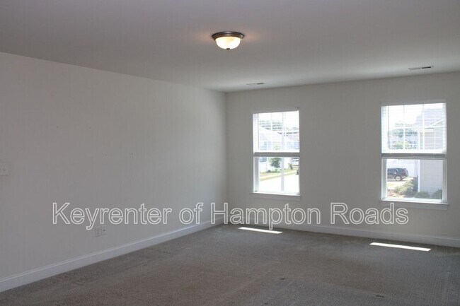 Building Photo - 1016 Beachstone Quay