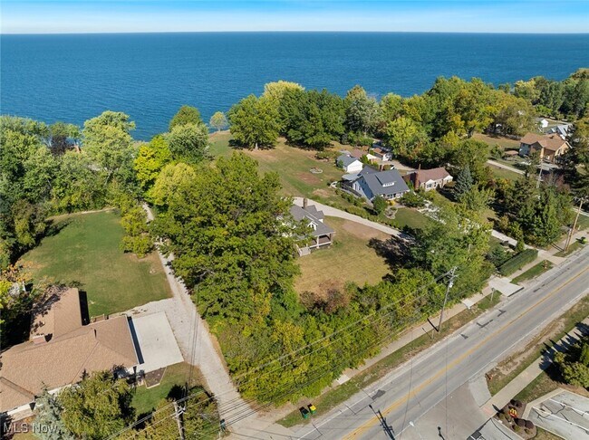 Building Photo - 31103 Lakeshore Blvd