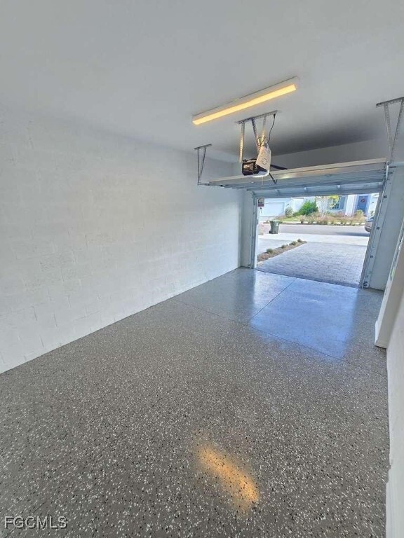 Building Photo - 14947 White Pearl Rd