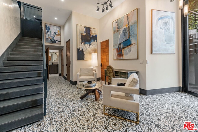 Building Photo - 3712 Broadlawn Dr