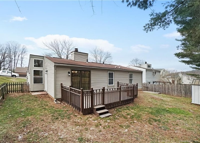 Building Photo - 12 Little River Ln