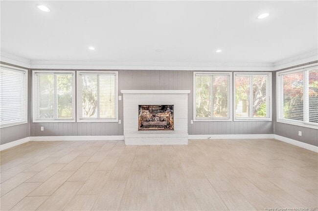 Building Photo - 2706 Huntington Rd