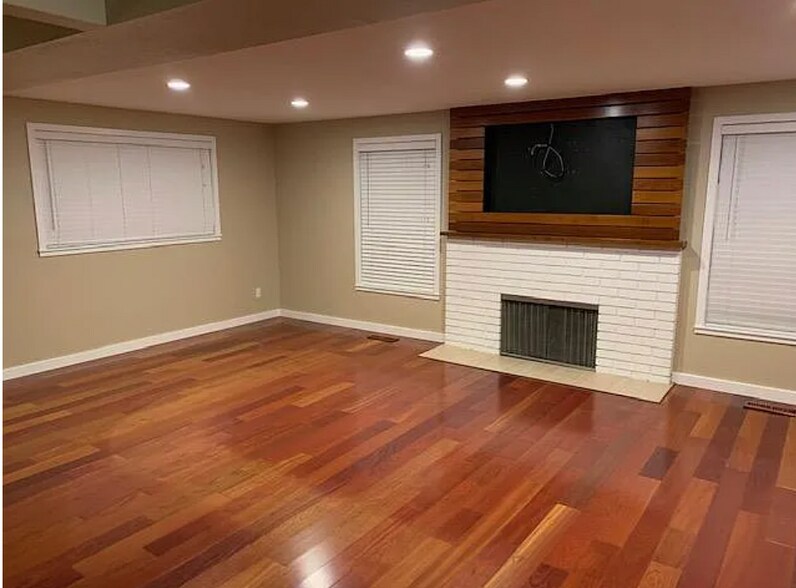 Living room - 13234 SE 261st St