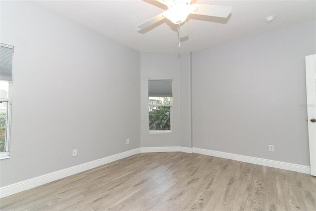 Building Photo - 7126 Regina Way