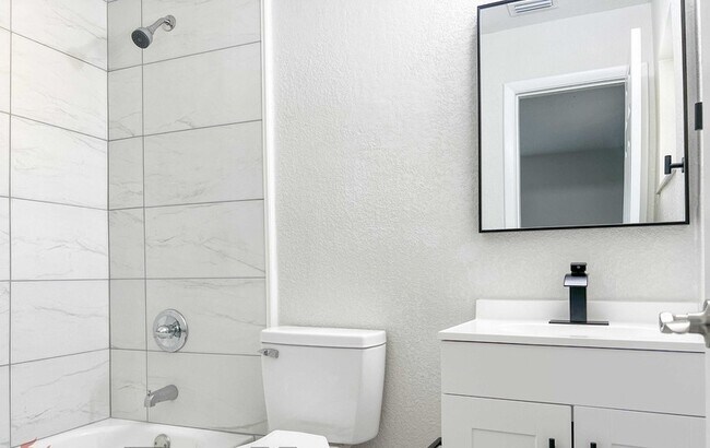 Building Photo - 2092 Willie Mays Pkwy