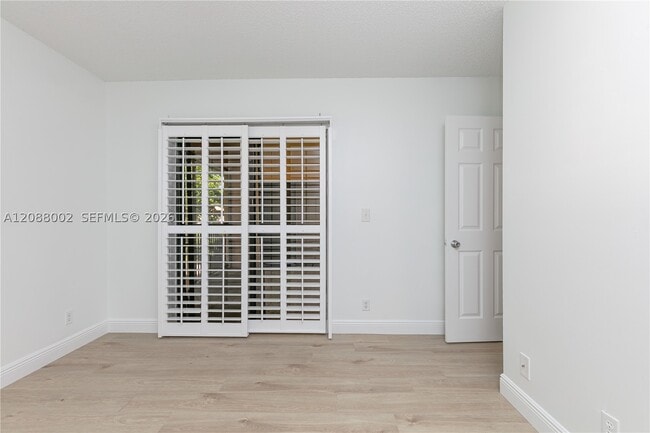 Building Photo - 5741 Riverside Dr