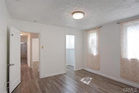 Building Photo - 264 N Chester Ave