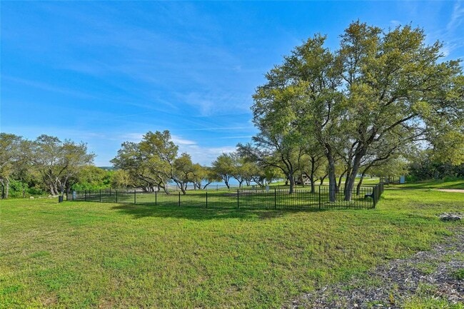 Building Photo - 5921 Hiline Rd