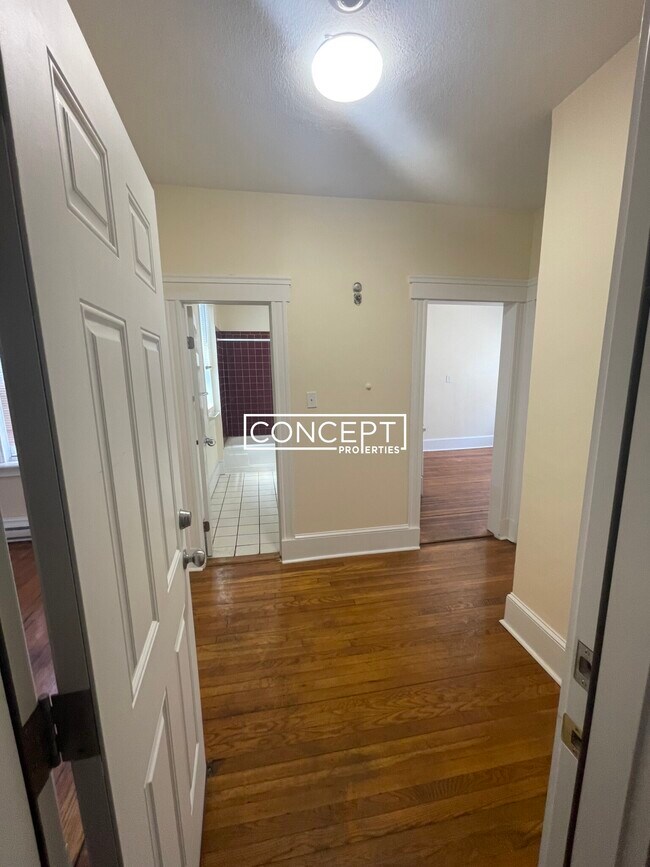 Primary Photo - 883A Huntington Ave. Unit 7B