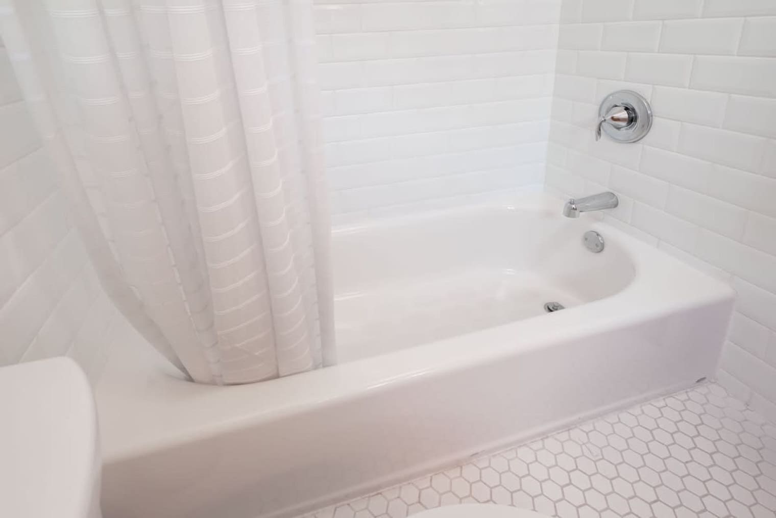 Building Photo - 209 Sena St