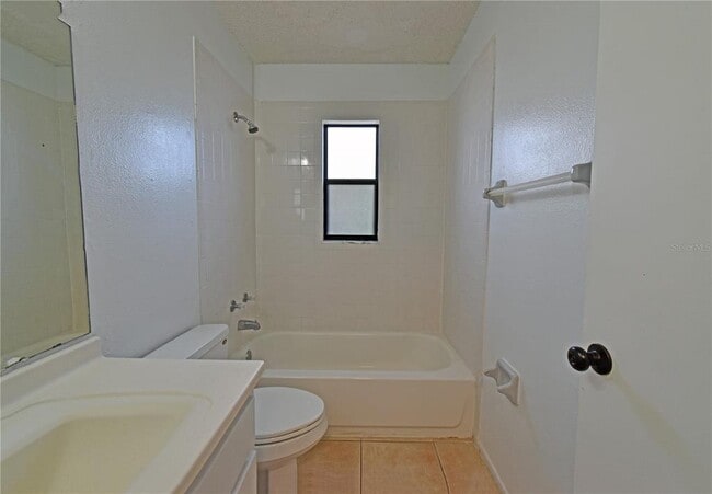 Building Photo - 1390 Esmont Ave