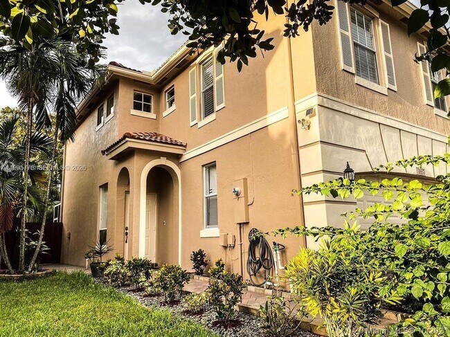 Building Photo - 3657 Asperwood Cir