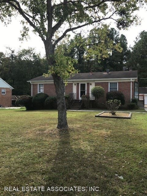 Building Photo - 3 br, 2 bath House - 1504 Sedwick Road