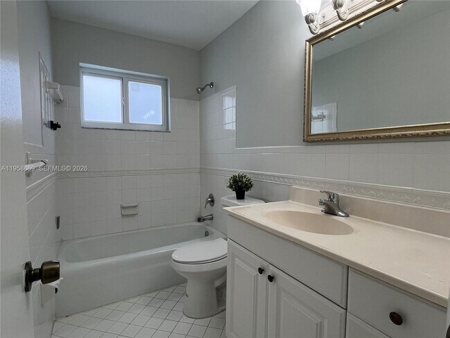 Building Photo - 9200 SW 54th St