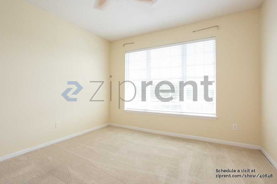 Building Photo - 11251 Campfield Dr