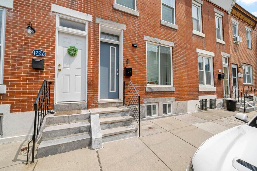 Building Photo - 1225 Tree St