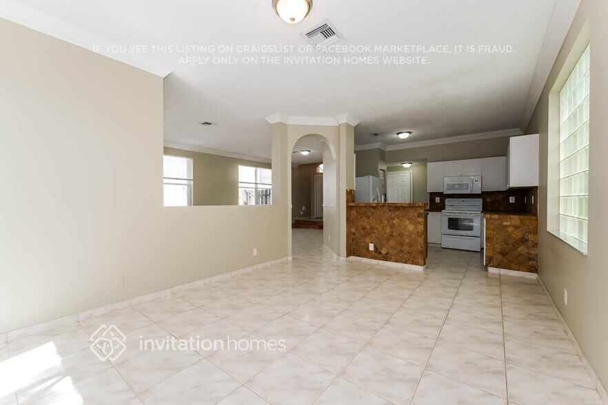 Building Photo - 7141 Pigeon Key Way