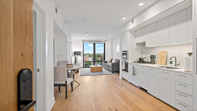 Building Photo - 1852 7th St NW