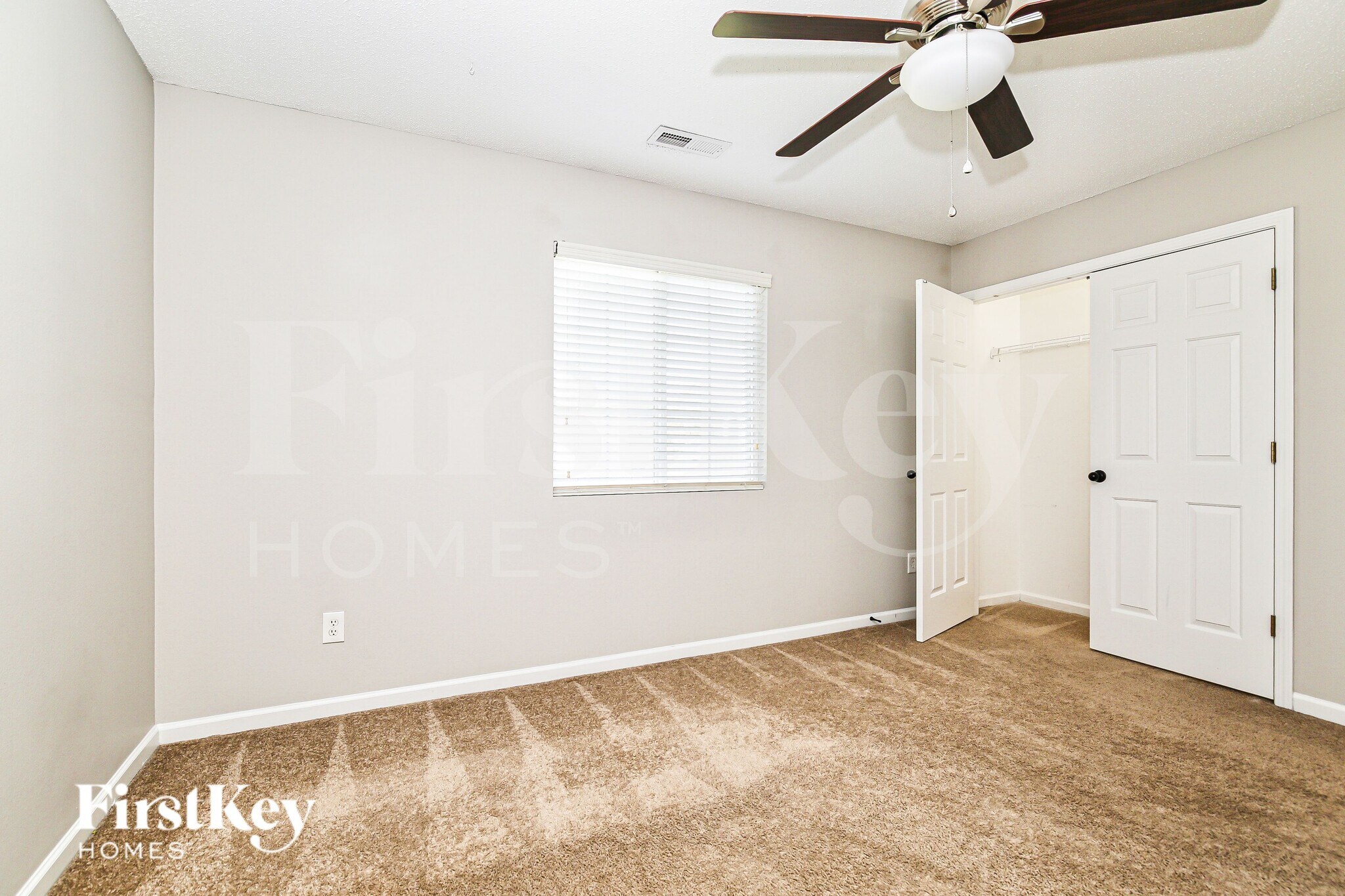 Building Photo - 5004 Emberly Dr