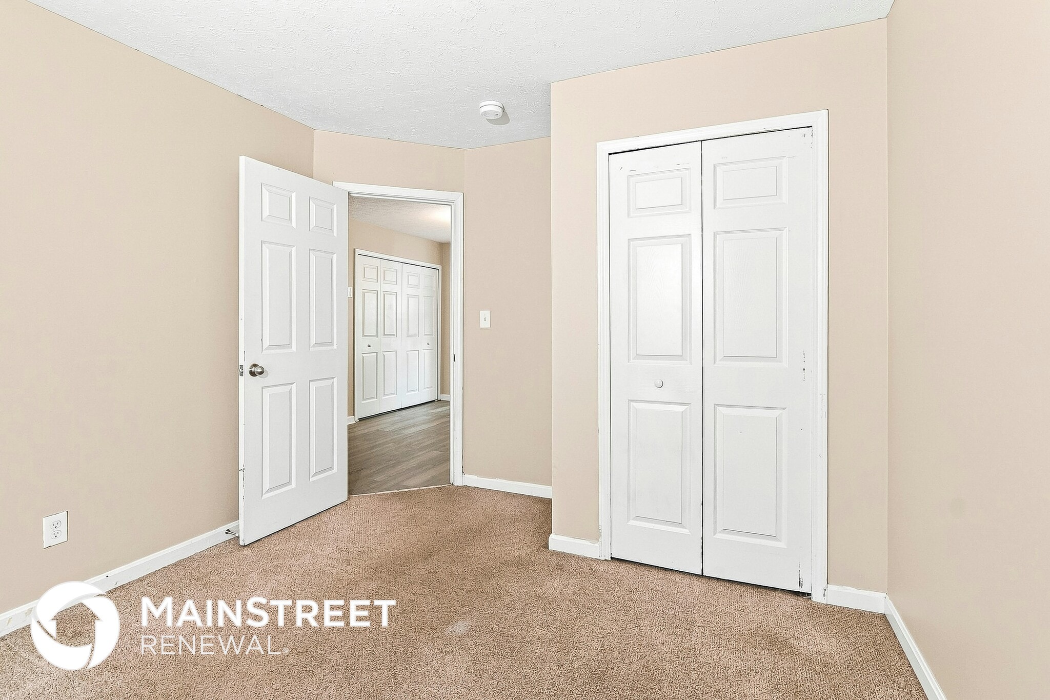 Building Photo - 10414 Pebblestone Cir