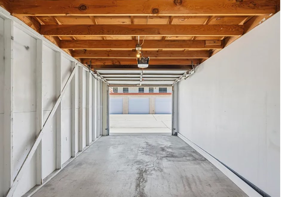 Building Photo - 2291 McCulloch Blvd N