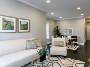 Building Photo - 69 Day St