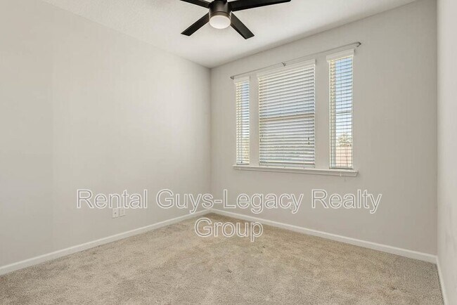 Building Photo - 14743 Rain Lily St