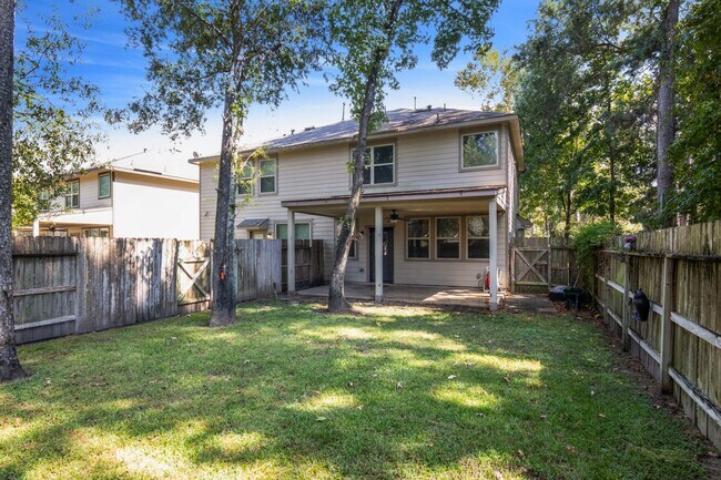 Building Photo - 1766 Parkside Shrs Ln