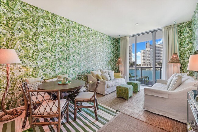 Building Photo - 7928 East Dr