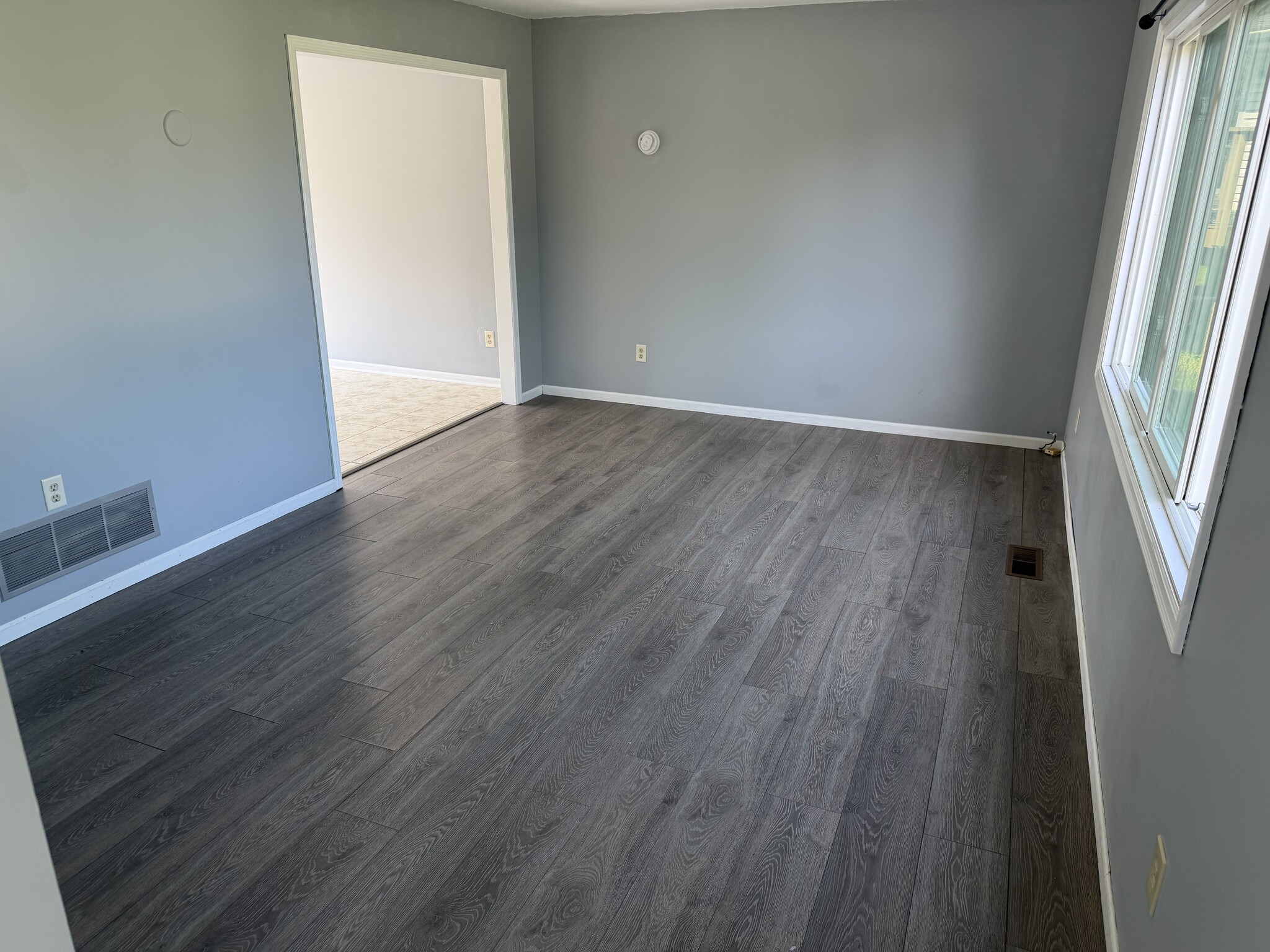 Building Photo - 4533 Cinnamon Ridge Trl