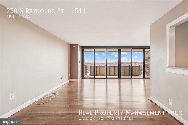 Building Photo - 250 S Reynolds St