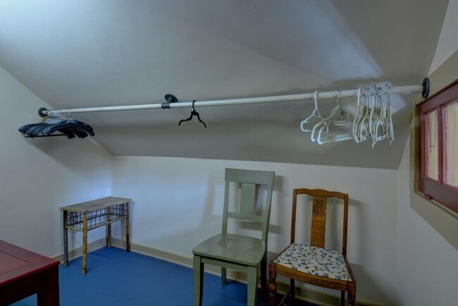 Building Photo - Perfect Furnished Home in Jacksonville!