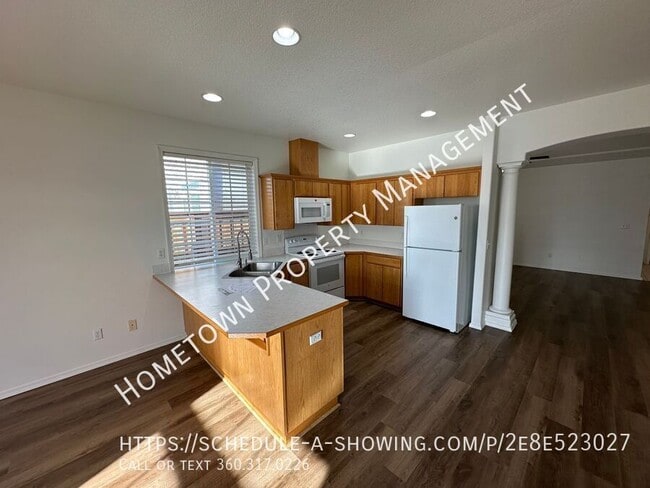 Building Photo - 8349 Sweetbrier Loop SE