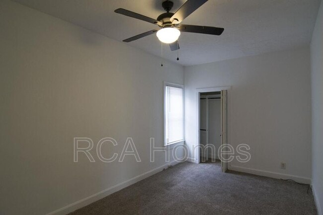 Building Photo - 901 N Linwood Ave