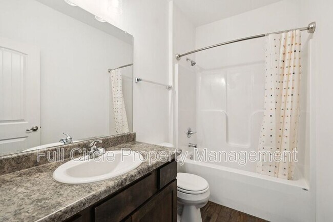 Building Photo - 16915 Nebraska Ave