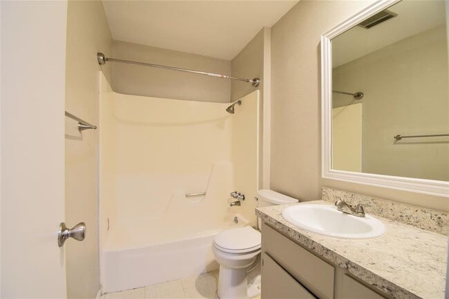 Building Photo - 5936 Cherry Loop