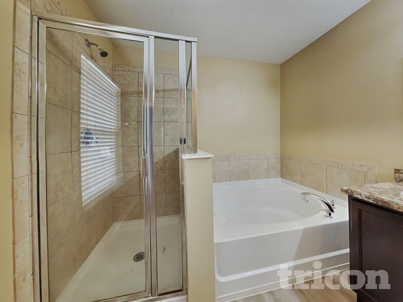 Building Photo - 7274 Somerset Pond Dr